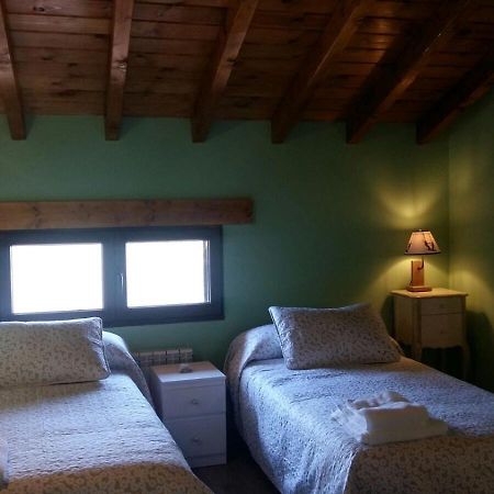 Apartamento Turistico Casas De Manuel La Pola de Gordon المظهر الخارجي الصورة