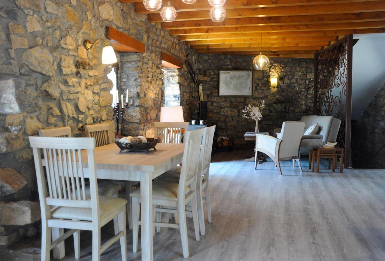 Apartamento Turistico Casas De Manuel La Pola de Gordon المظهر الخارجي الصورة