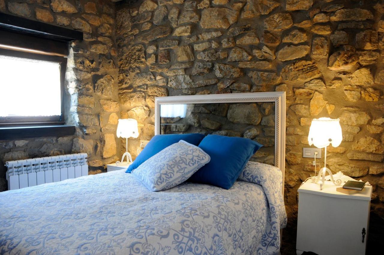 Apartamento Turistico Casas De Manuel La Pola de Gordon المظهر الخارجي الصورة